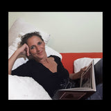 Autorin Madella-Mella liest aus dem Buch Schlechtwetterprognose Depression 